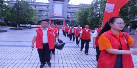 �h�ջ��(d��ng)�M(j��n)��^(q��)  ������(chu��ng)��չ�L(f��ng)��- by:nzcms