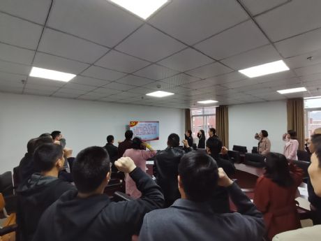 �`�н���ʹ�� ��(zh��ng)���������h- by:nzcms