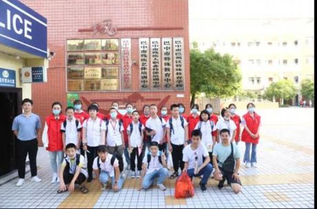 ������(sh��)�`������ �ؽ̌W(xu��)Уӭ��ů����ӛ�����ЌW(xu��)��־Ը���M(j��n)��У�����Ĝ�ů������ʹ�����- by:nzcms