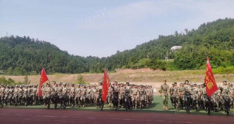 ����L(f��ng)�l(f��)ǡ����        �ഺ�^�M����(d��ng)�r- by:nzcms