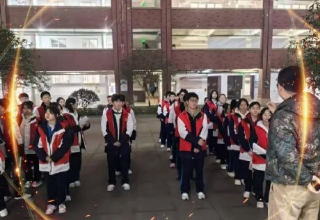 ���������ҡ���(d��ng)�ҡ�      У�@���_(k��i)���C��- by:nzcms